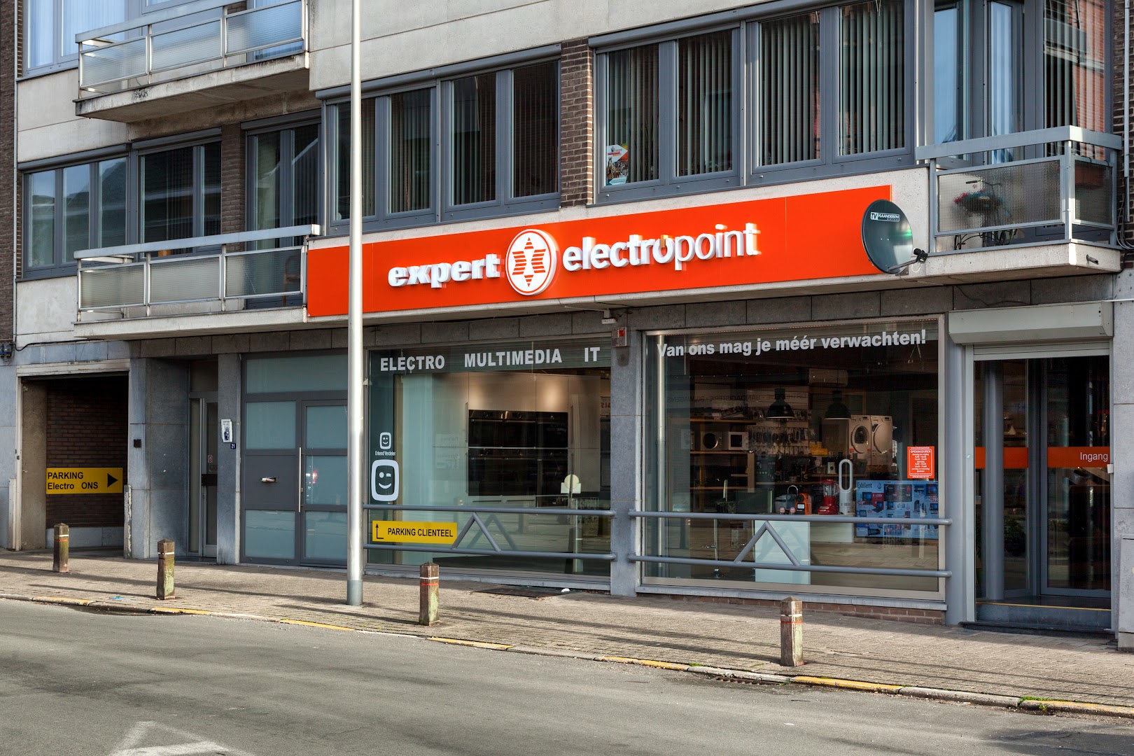 Foto van Electro Point in Tongeren-Borgloon, Elektronicawinkel (foto 1)
