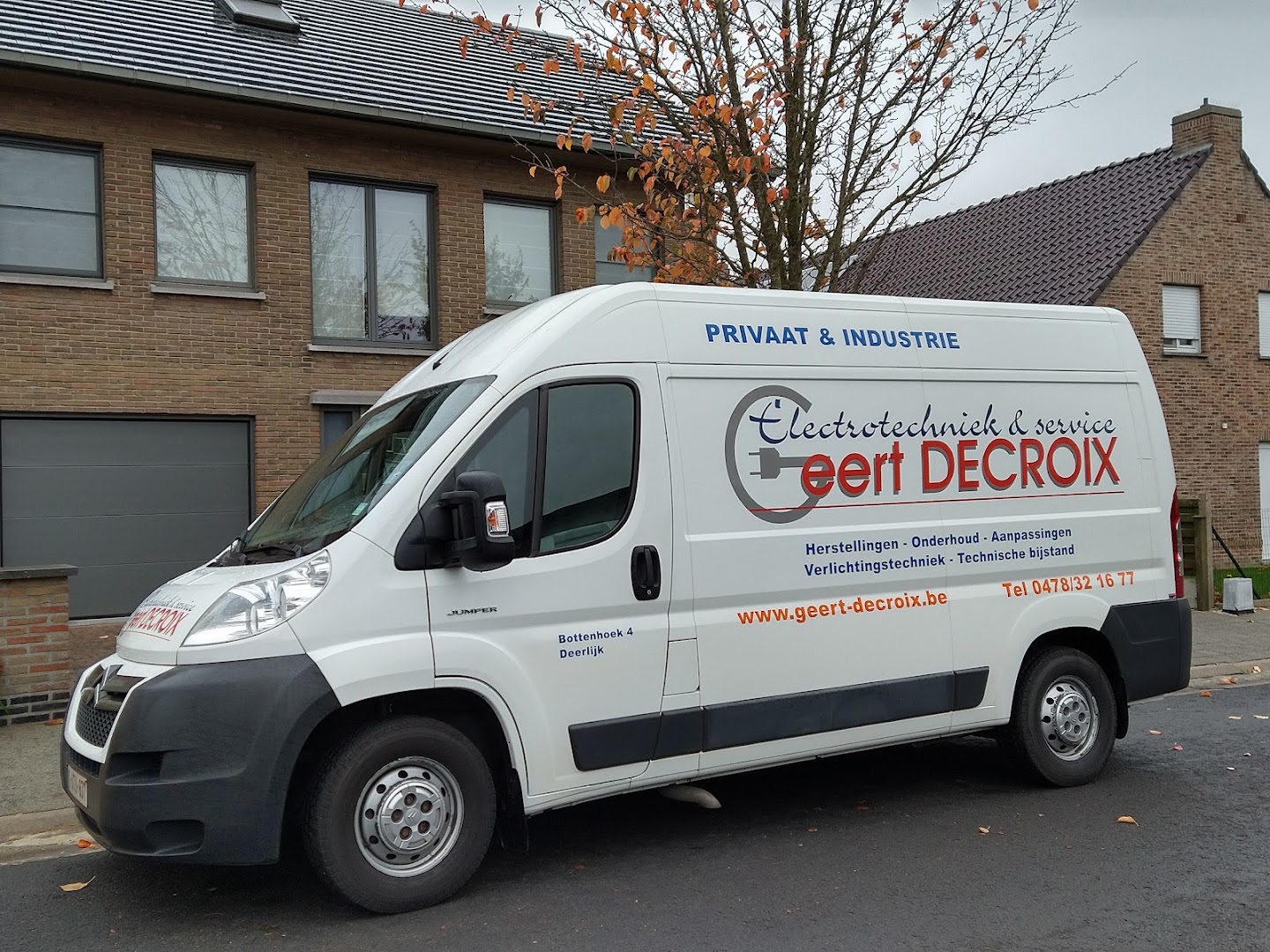 Foto van Decroix / Geert Leon in Deerlijk, Elektricien