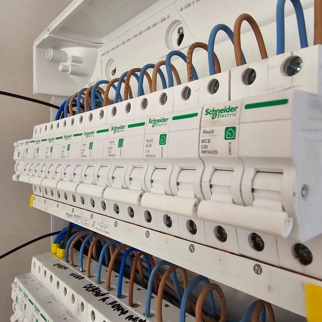 Foto van ELECT-SA BV in Deerlijk, Elektricien (foto 3)