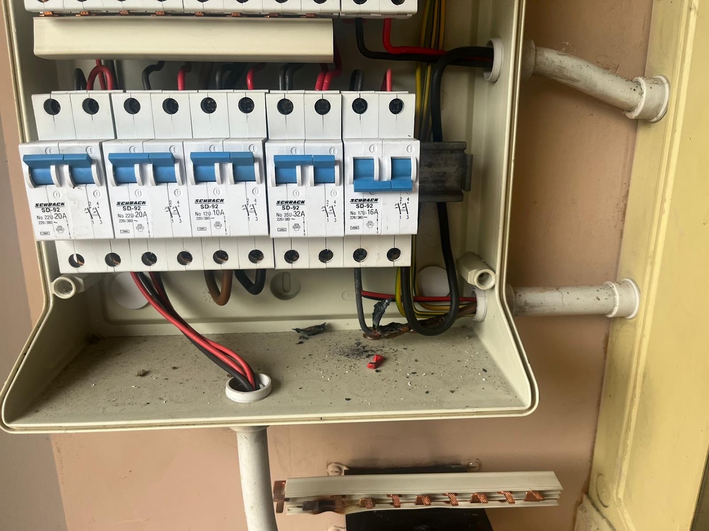 Foto van ElektriPro, Elektricien (foto 1)