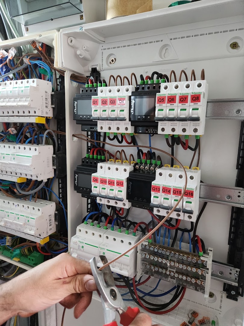 Foto van Electricien-urgent in Grimbergen, Elektricien (foto 3)