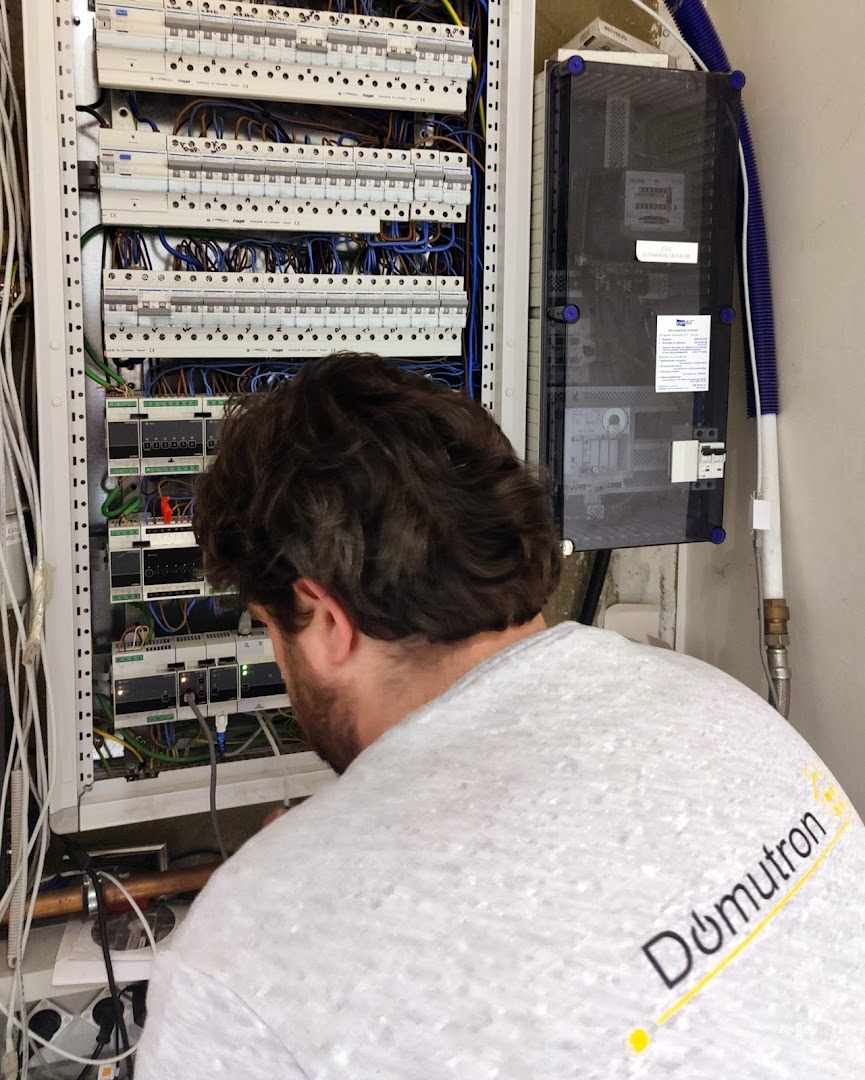 Foto van Domutron in Lede, Elektricien (foto 2)