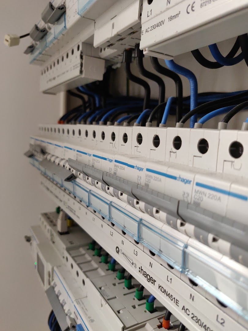 Foto van Impe Electrics in Nazareth-De Pinte, Elektricien (foto 1)