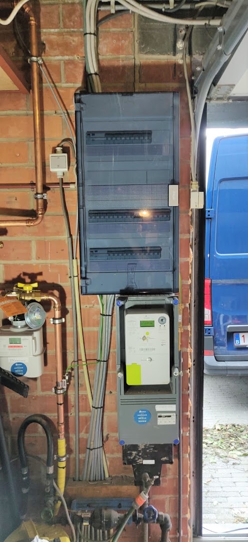 Foto van Impe Electrics in Nazareth-De Pinte, Elektricien (foto 3)
