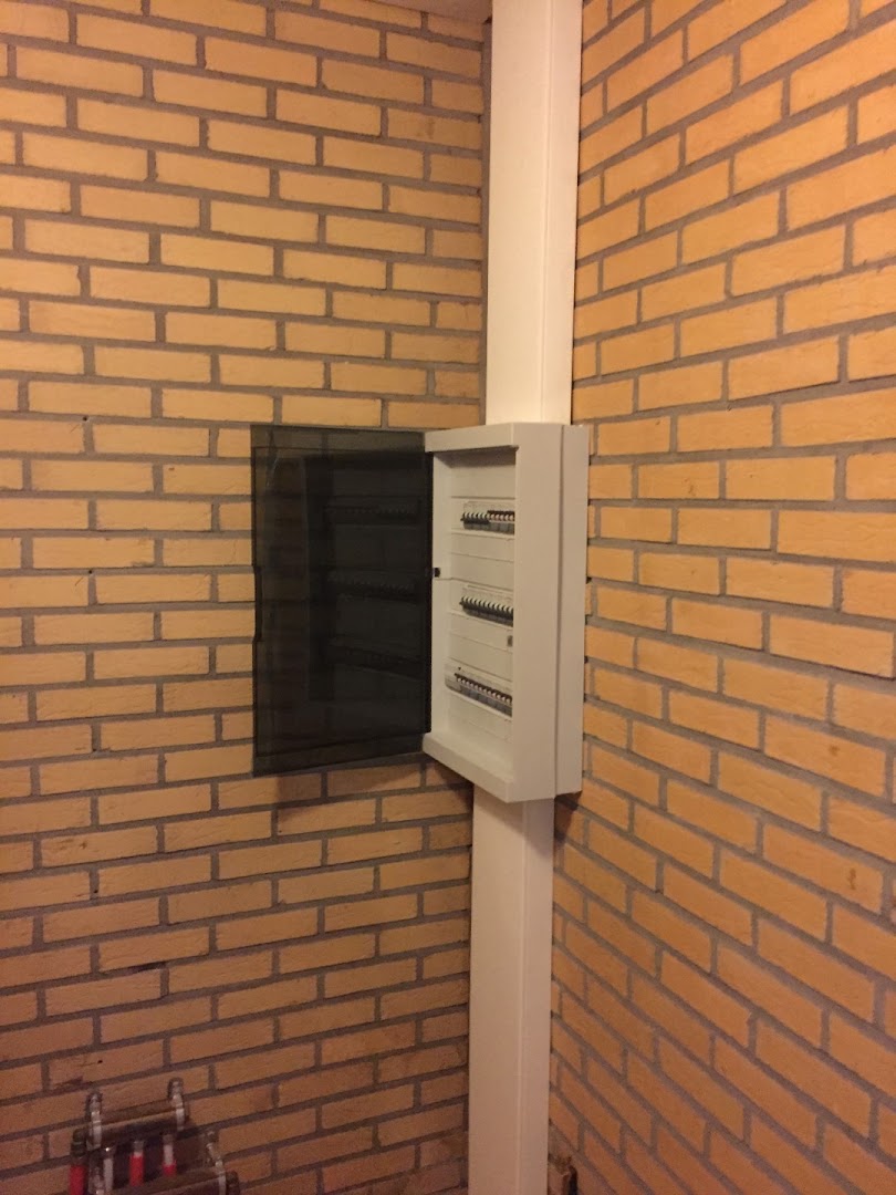 Foto van Welek, Elektricien (foto 2)