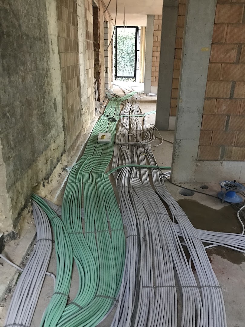 Foto van Elektriciteitswerken Degens in Ham, Elektricien (foto 1)