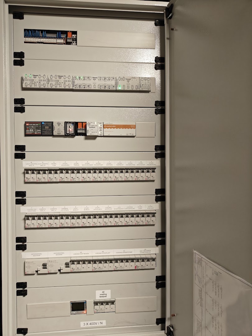 Foto van DU NORD elektriciteit & domotica in Brasschaat, Elektrotechnisch installatiebedrijf (foto 1)
