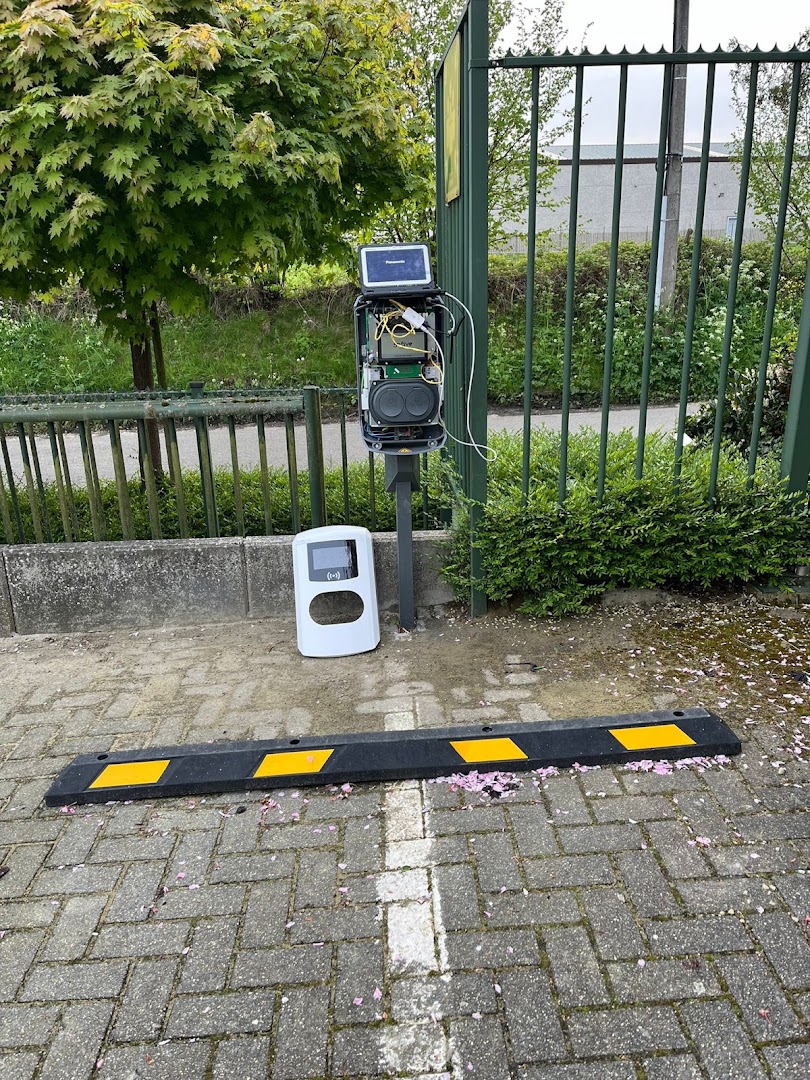 Foto van Solares in Deinze, Elektricien (foto 3)