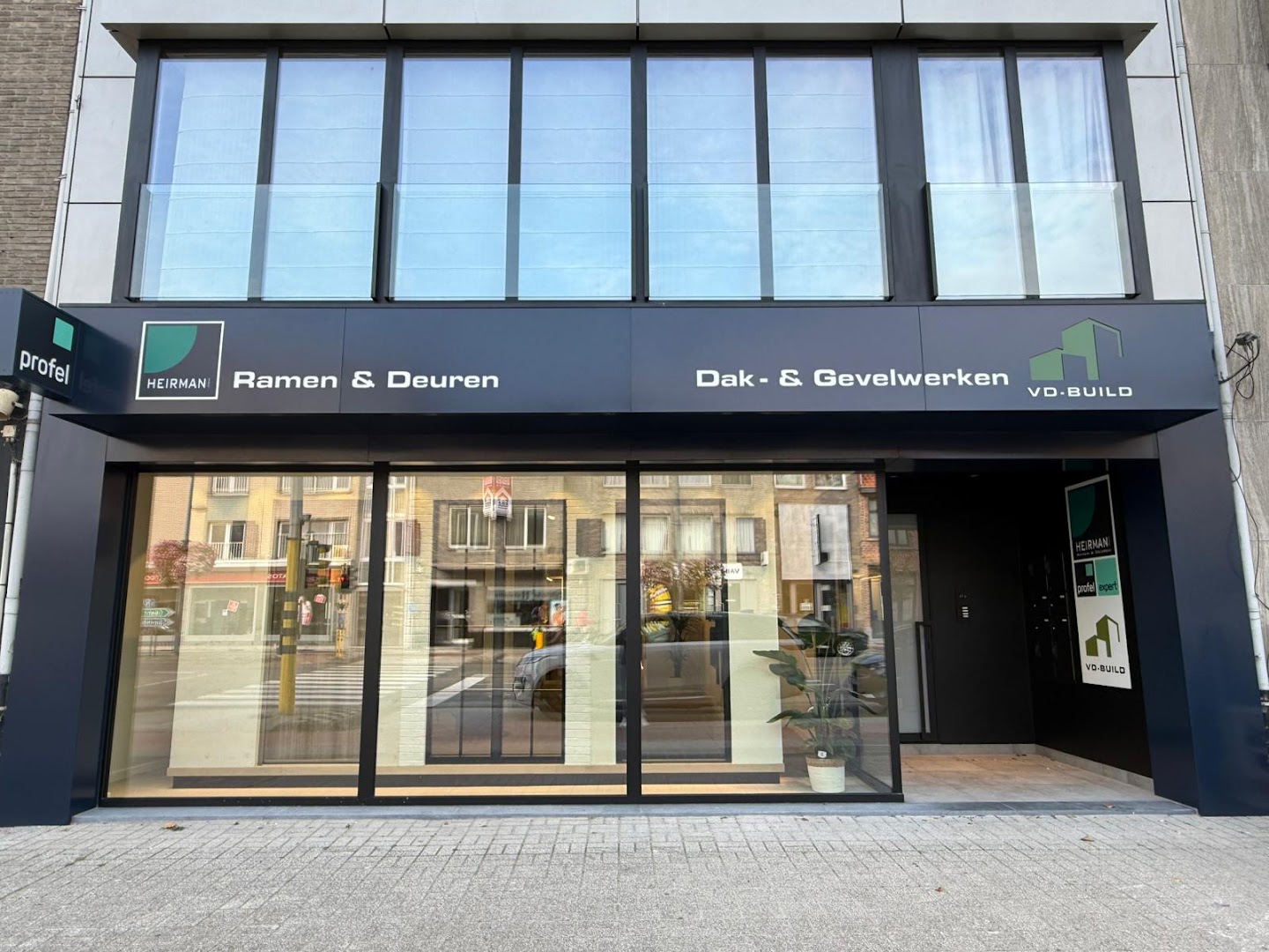 Foto van VD-Build Gevel- & Dakwerken - Beveren in Beveren-Kruibeke-Zwijndrecht — Aannemer voor isolatie Foto van VD-Build Gevel- & Dakwerken - Beveren in Beveren-Kruibeke-Zwijndrecht — Aannemer voor isolatie