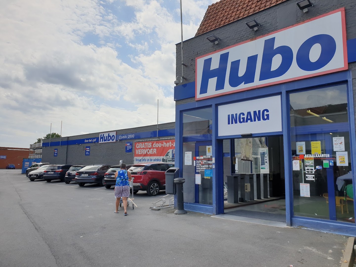 Foto van Hubo Sint-Niklaas in Sint-Niklaas, Bouwmarkt (foto 1)