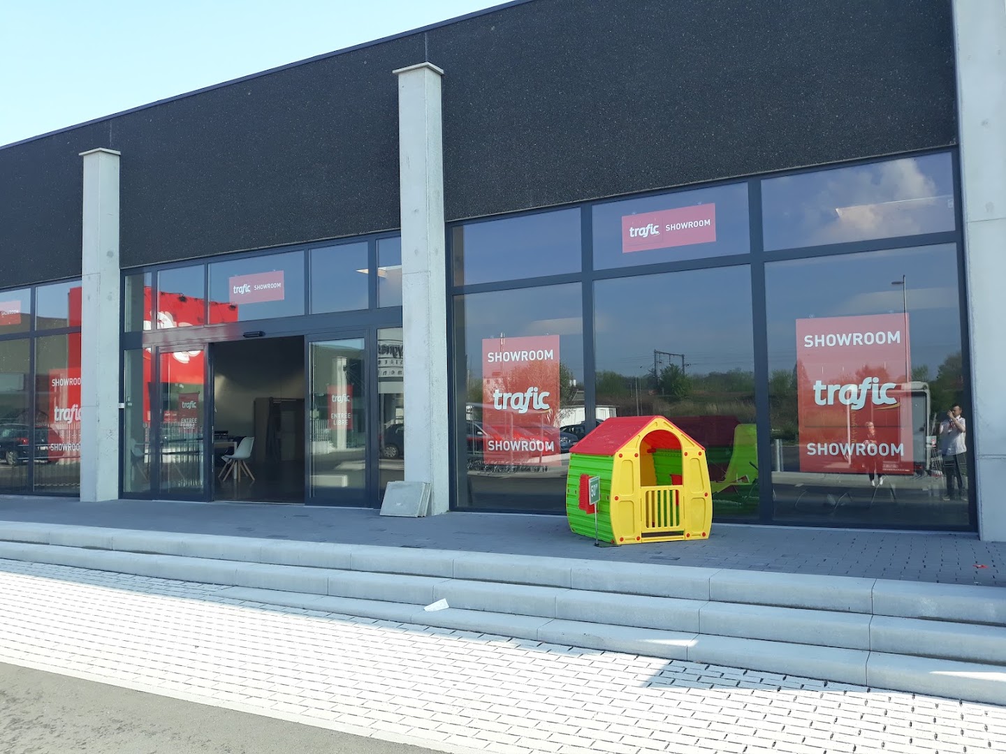 Foto van Trafic in Tournai, Warenhuis (foto 1)