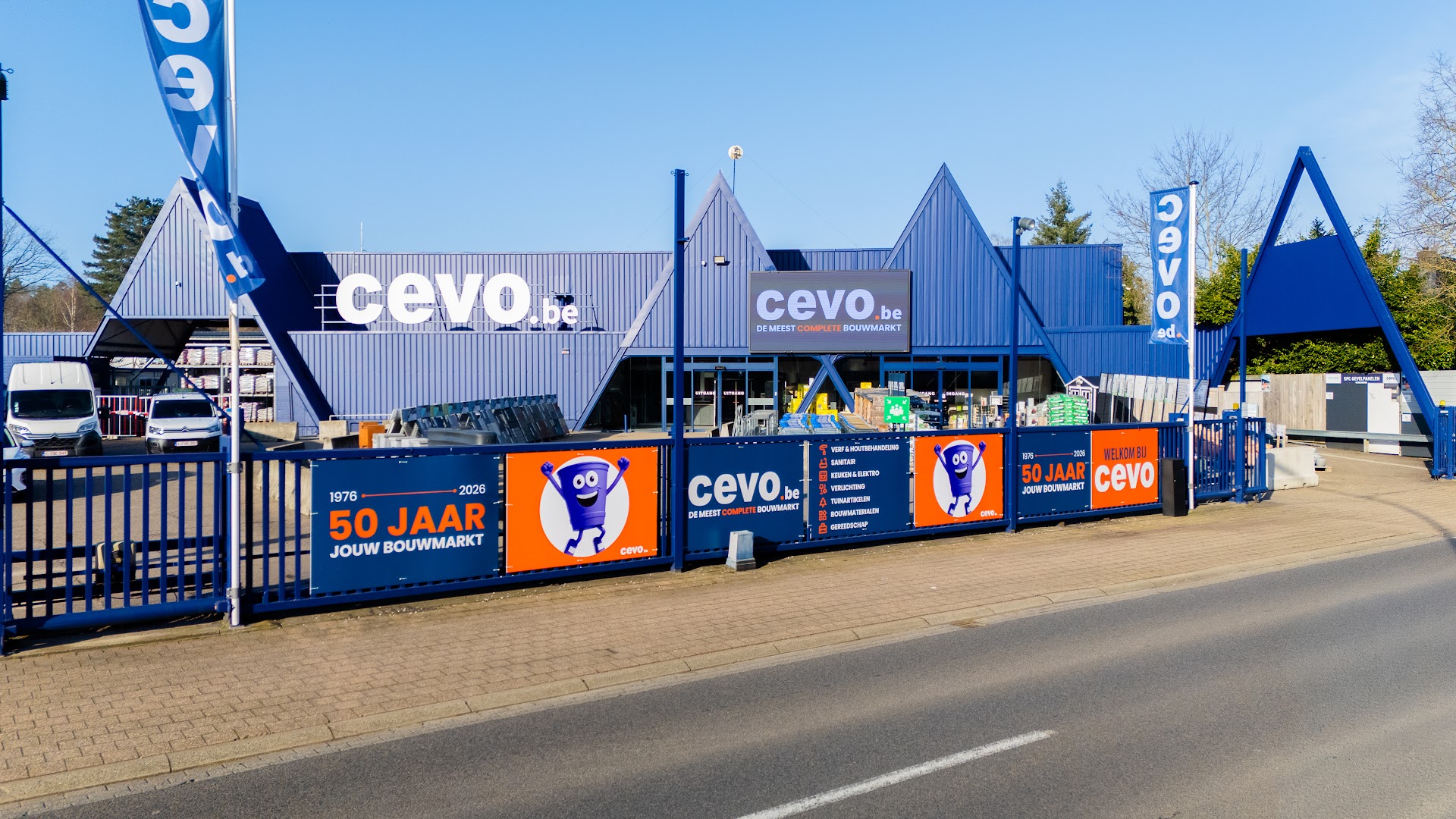 Foto van Cevo Market NV in Westerlo, Bouwmarkt (foto 1)
