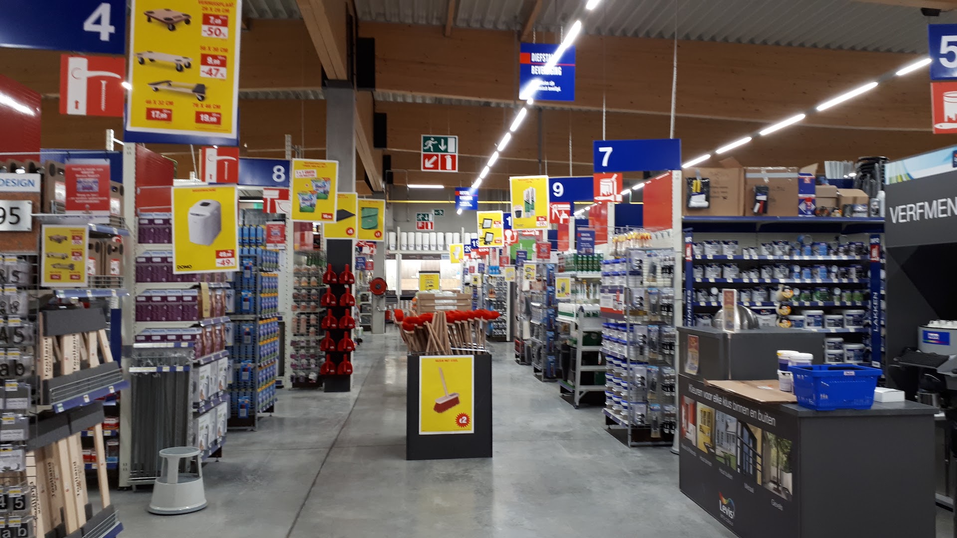 Foto van Hubo Halle in Halle, Bouwmarkt (foto 3)