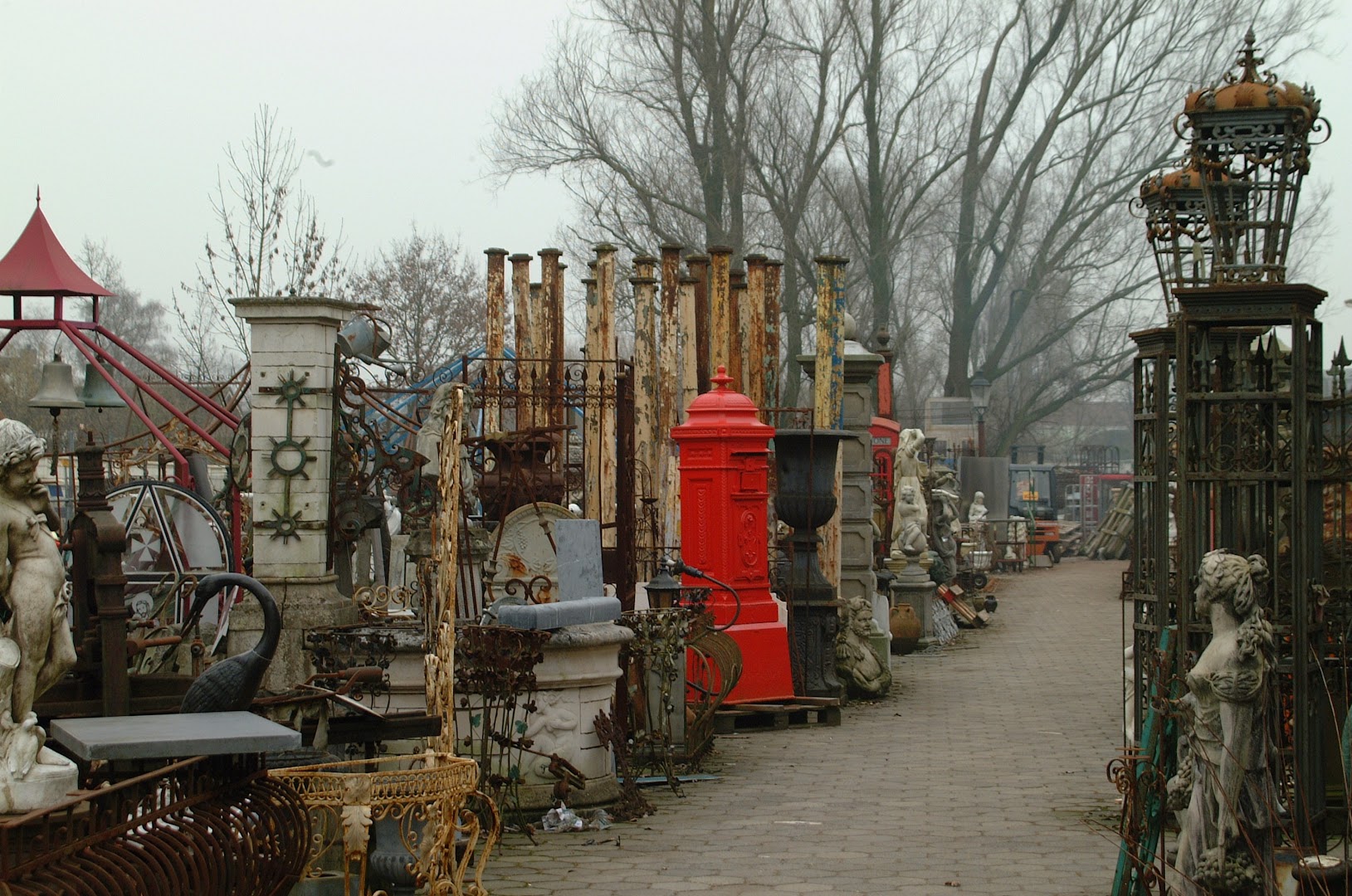 Foto van Elmo Dreams & Deco in Beek en Donk, Groothandelaar (foto 3)