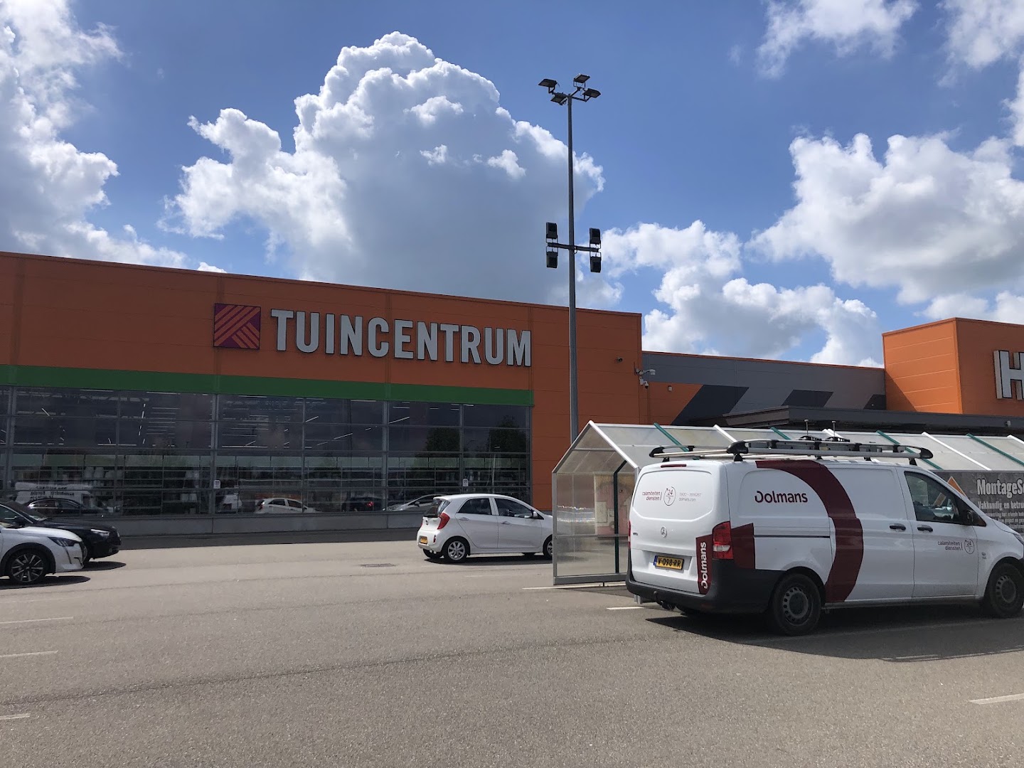 Foto van HORNBACH Bouwmarkt Duiven in Duiven, Bouwmarkt (foto 1)