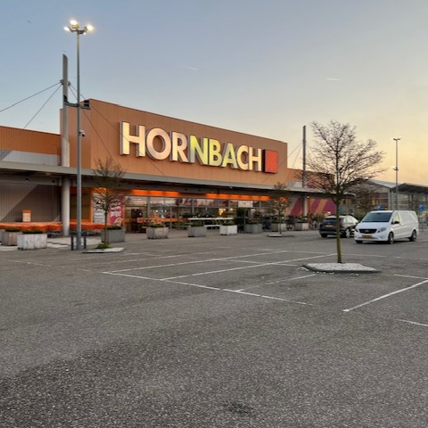 Foto van HORNBACH Bouwmarkt Breda in Breda, Bouwmarkt (foto 1)