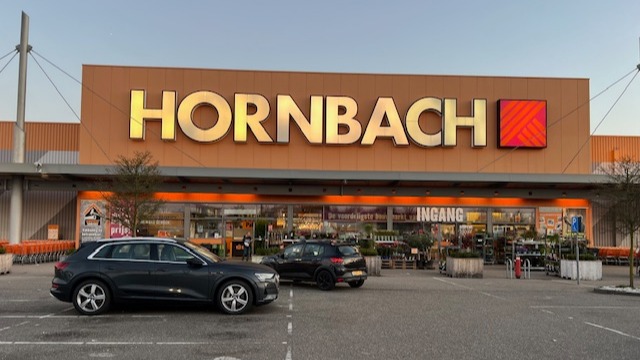 Foto van HORNBACH Bouwmarkt Breda in Breda, Bouwmarkt (foto 3)