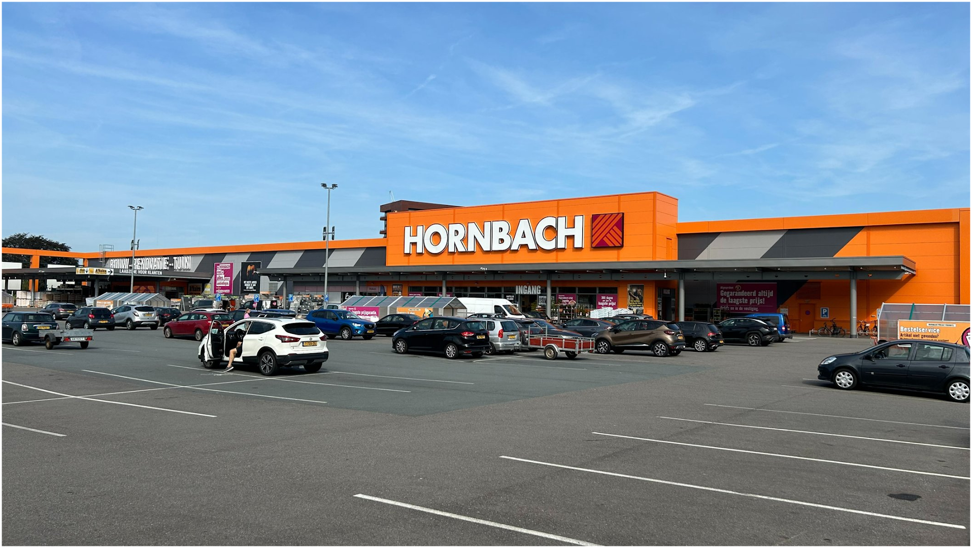 Foto van HORNBACH Bouwmarkt Enschede in Enschede, Bouwmarkt (foto 3)