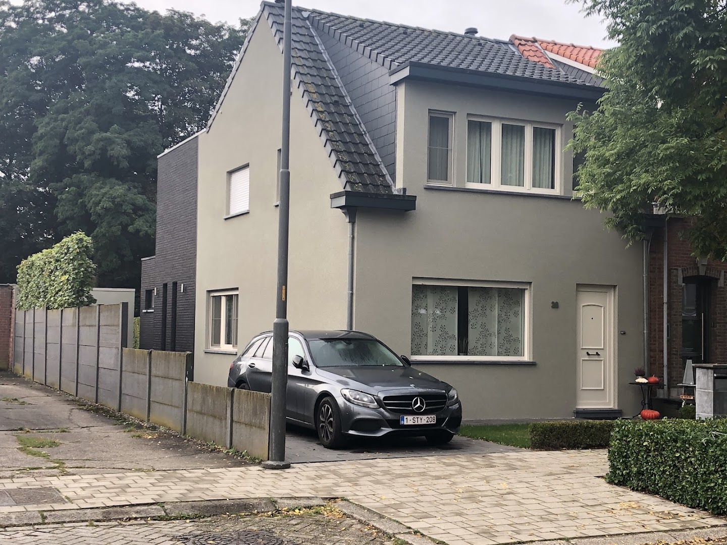 Foto van De Geveldokter is de Nr1 in gevelwerken, vochtbestrijding, isolatie en binnenafwerking. specialiteit spuitkurk — Vochtweringsbedrijf (foto 2)