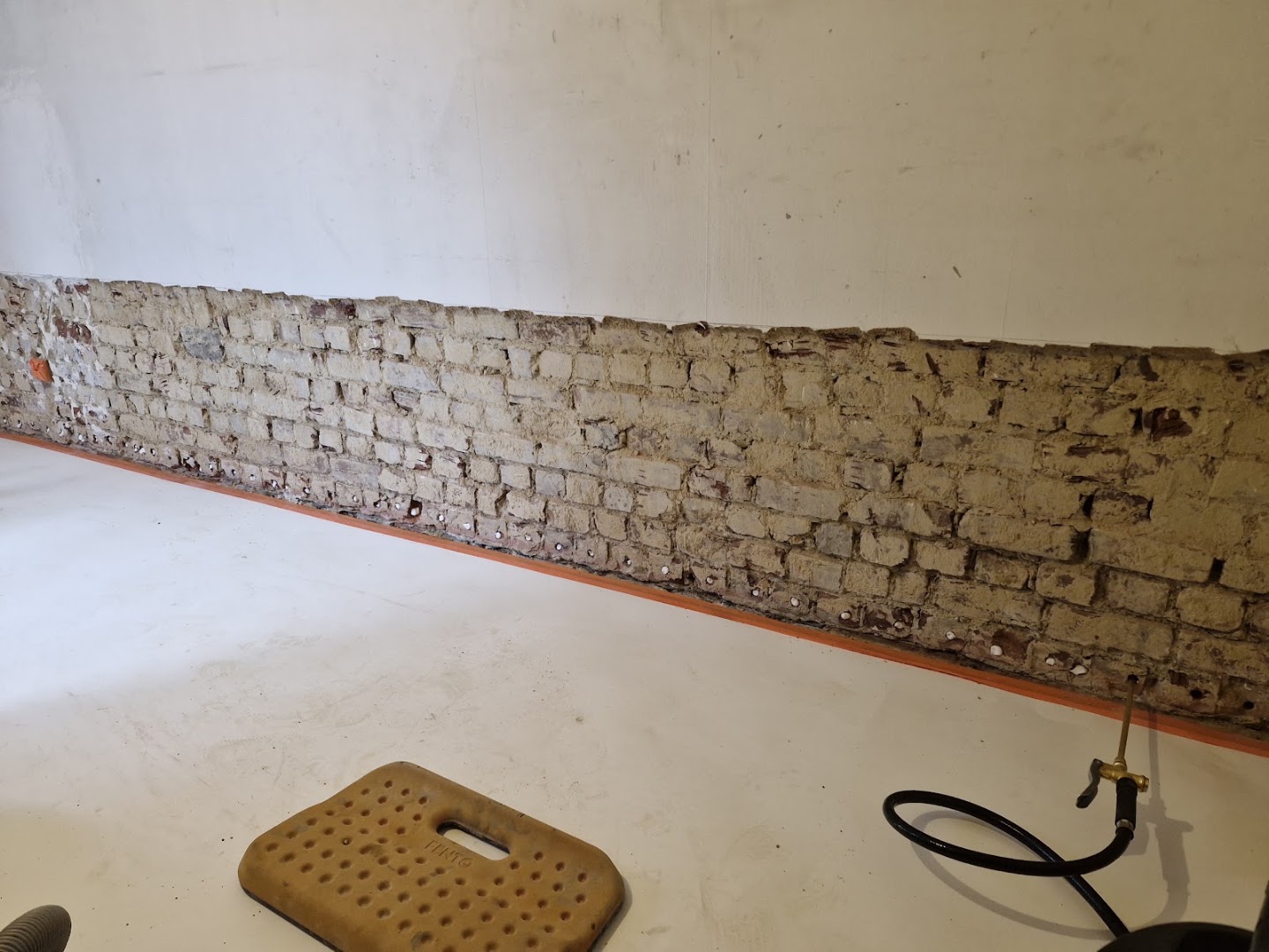 Foto van SANU MUR in Kruisem — Bouwbedrijf (foto 2)