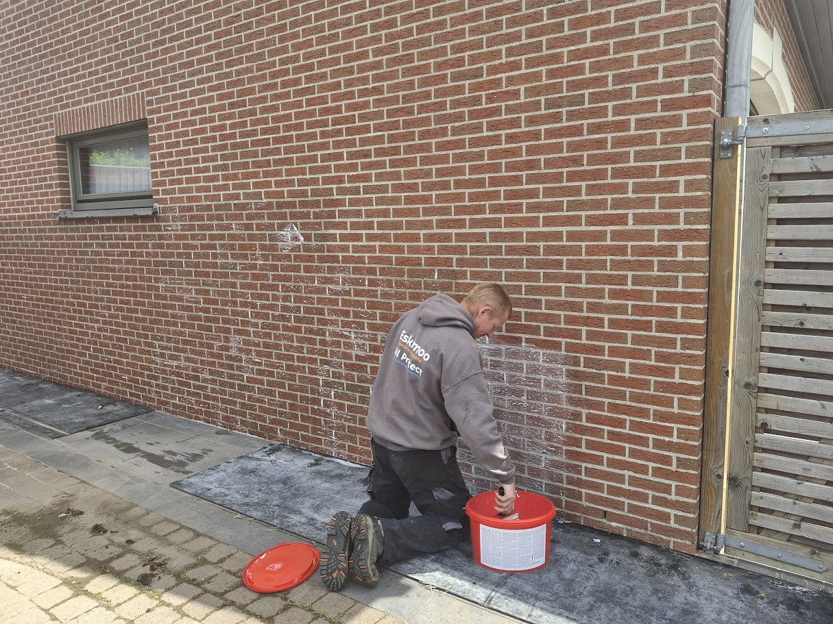 Foto van Eskimoo in Poperinge — Aannemer voor isolatie (foto 2)