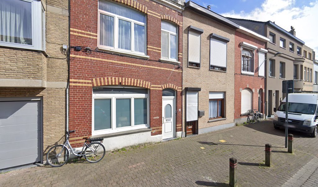 Foto van Vochtbestrijding in Oostende — Vochtweringsbedrijf Foto van Vochtbestrijding in Oostende — Vochtweringsbedrijf