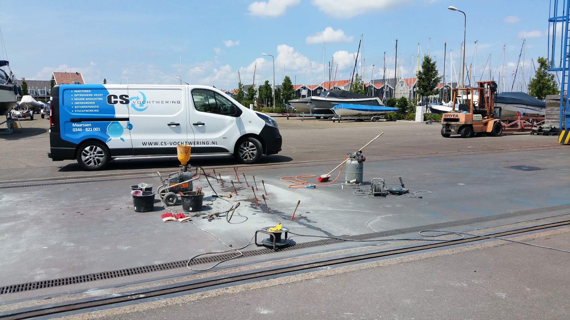 Foto van cs vochtwering in Maarssen — Aannemer (foto 1)