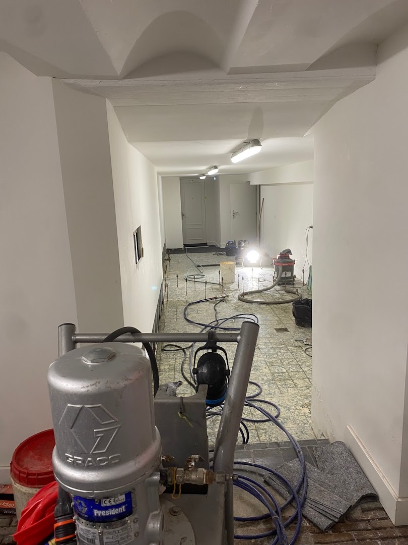 Foto van Prevent Vochtwering B.V. in Vianen — Bouwbedrijf (foto 2)
