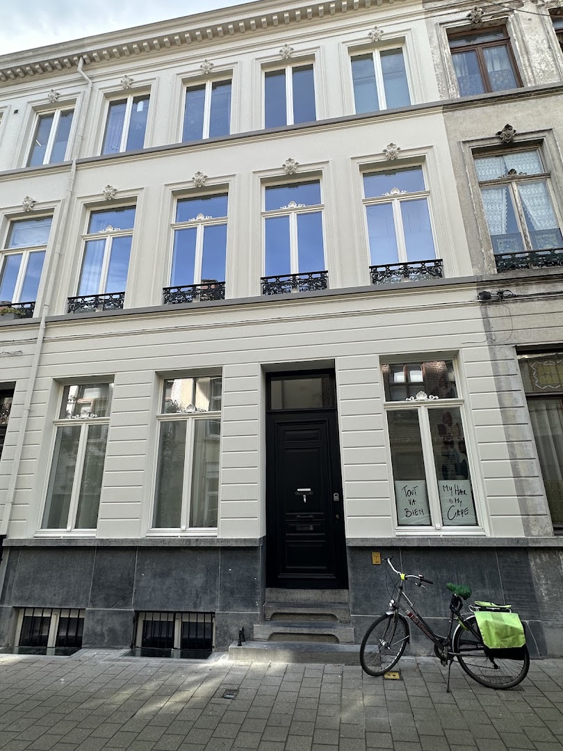 Foto van BV Cazaerck & Zoon in Gent — Bouwbedrijf (foto 3)