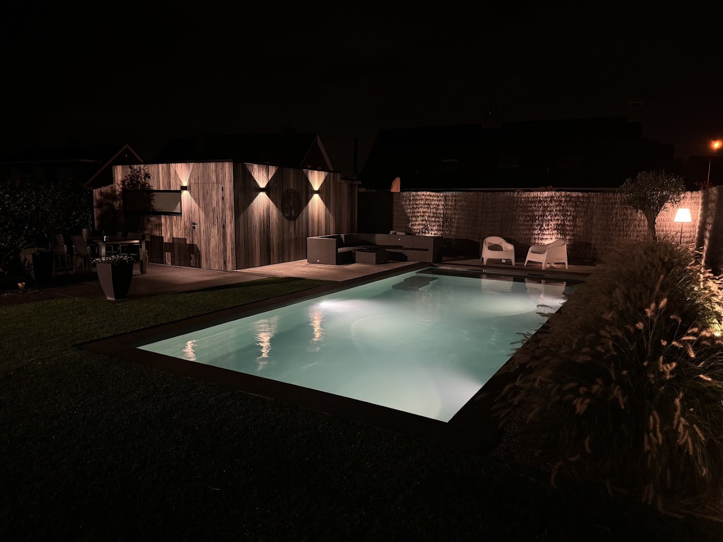 Foto van upgrade pools - zwembaden - zwemvijvers - wellness - zwembadbouwer in Harelbeke, Zwembadbouwer (foto 3)