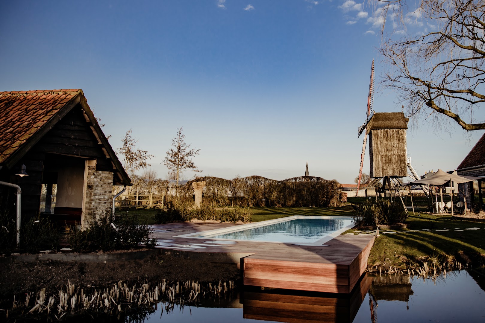 Foto van Alfapool in Alveringem, Aannemer voor zwembad (foto 2)