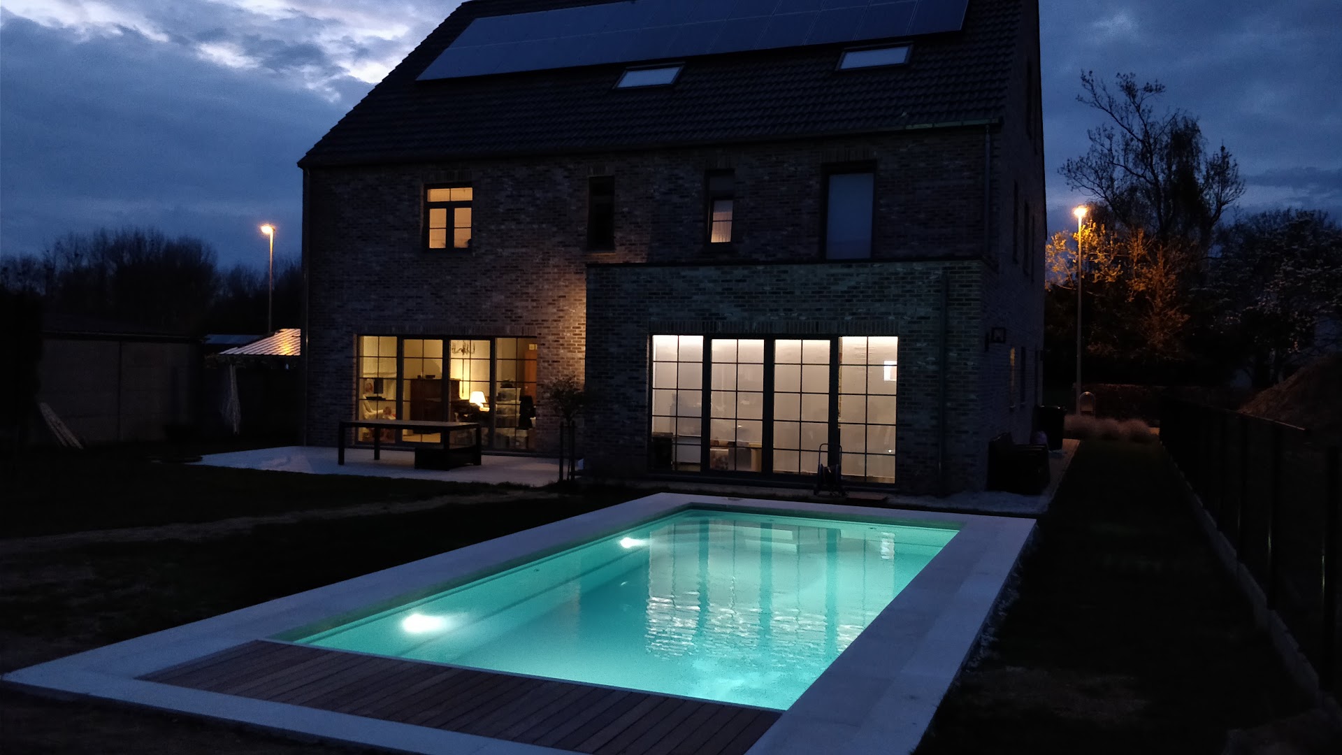 Foto van Compass pools - zwembadbouwer in Sint-Truiden, Zwembadbouwer (foto 1)