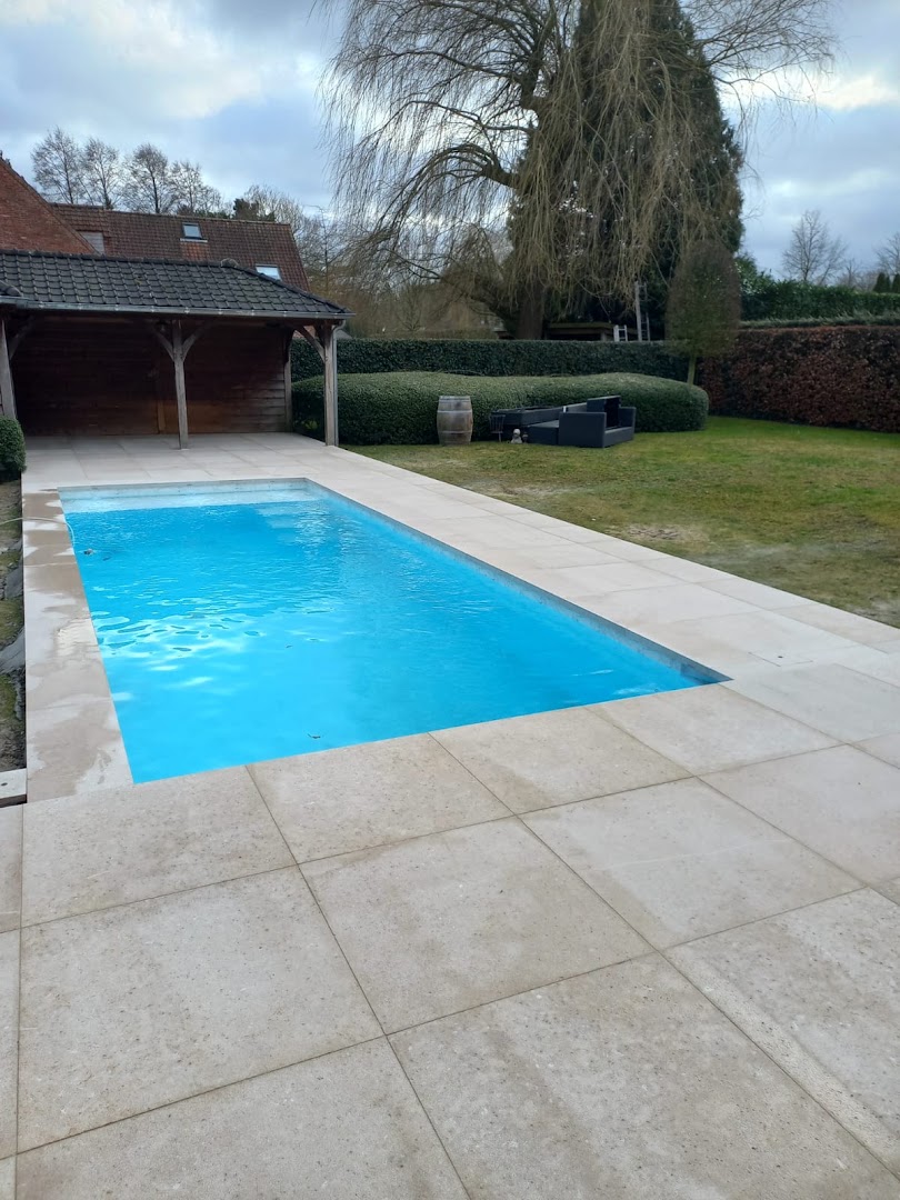 Foto van Van Dijck Zwembaden in Kalmthout, Zwembadbouwer (foto 3)