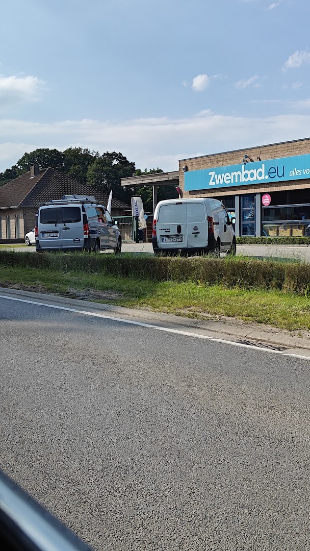 Foto van Zwembad.eu - Herentals in Herentals, Zwembadwinkel (foto 1)