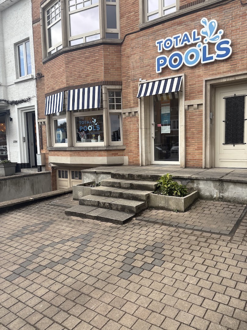 Foto van Total Pools in Ukkel, Zwembadbouwer (foto 1)