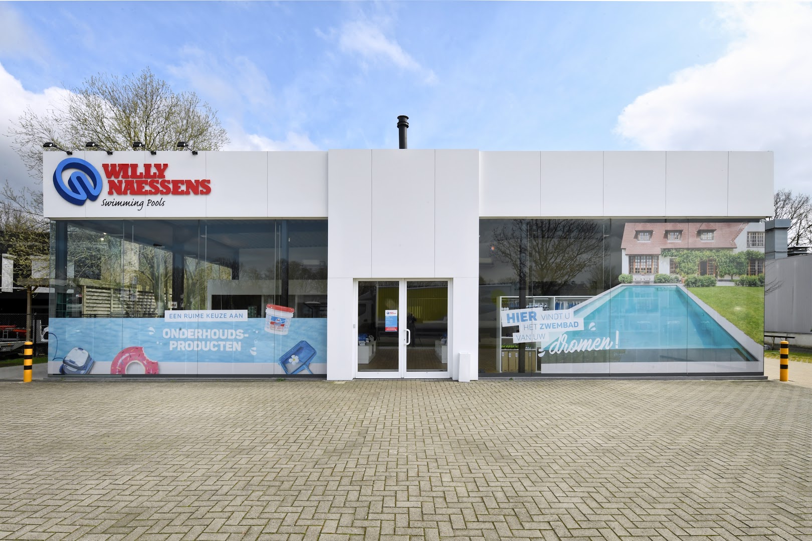 Foto van Willy Naessens Swimming Pools Schoten in Schoten, Zwembadbouwer (foto 1)