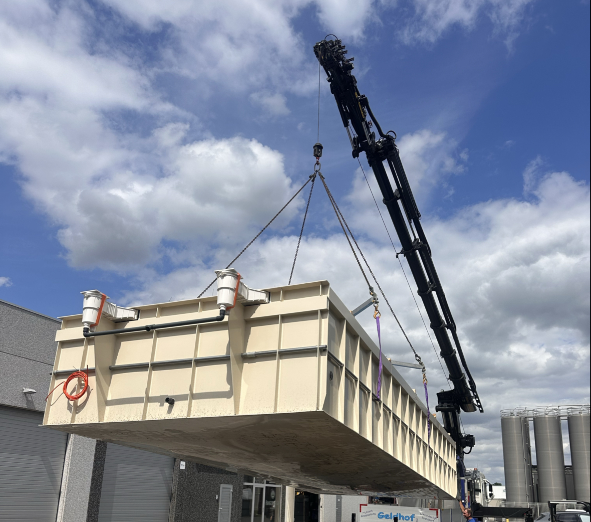Foto van EB Pools in Wetteren, Producent kunststof zwembaden (foto 1)