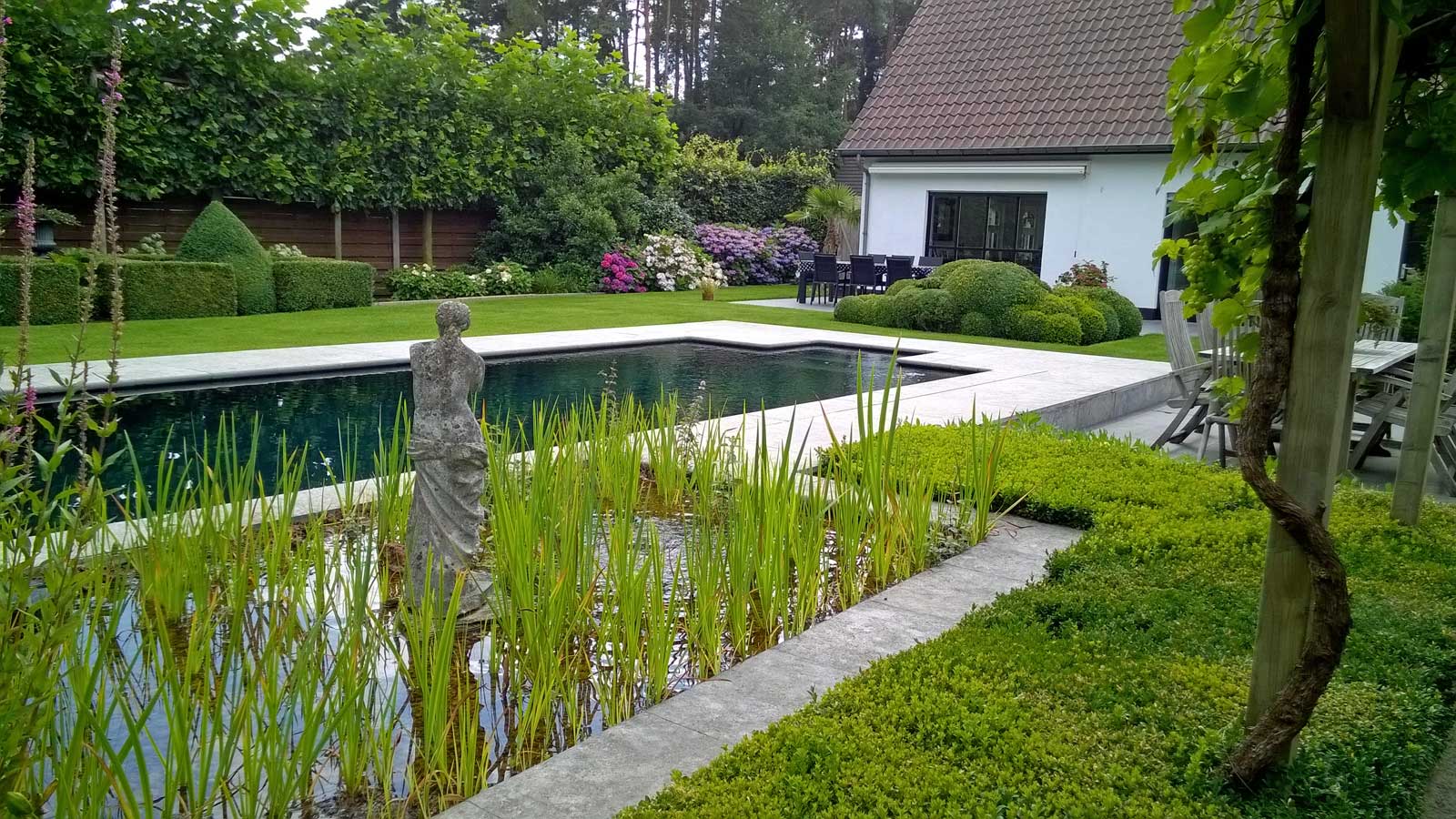 Foto van Bio Pools & Gardens - Zwembaden, Renovaties & Zwemvijvers in Kasterlee, Zwembadbouwer (foto 1)