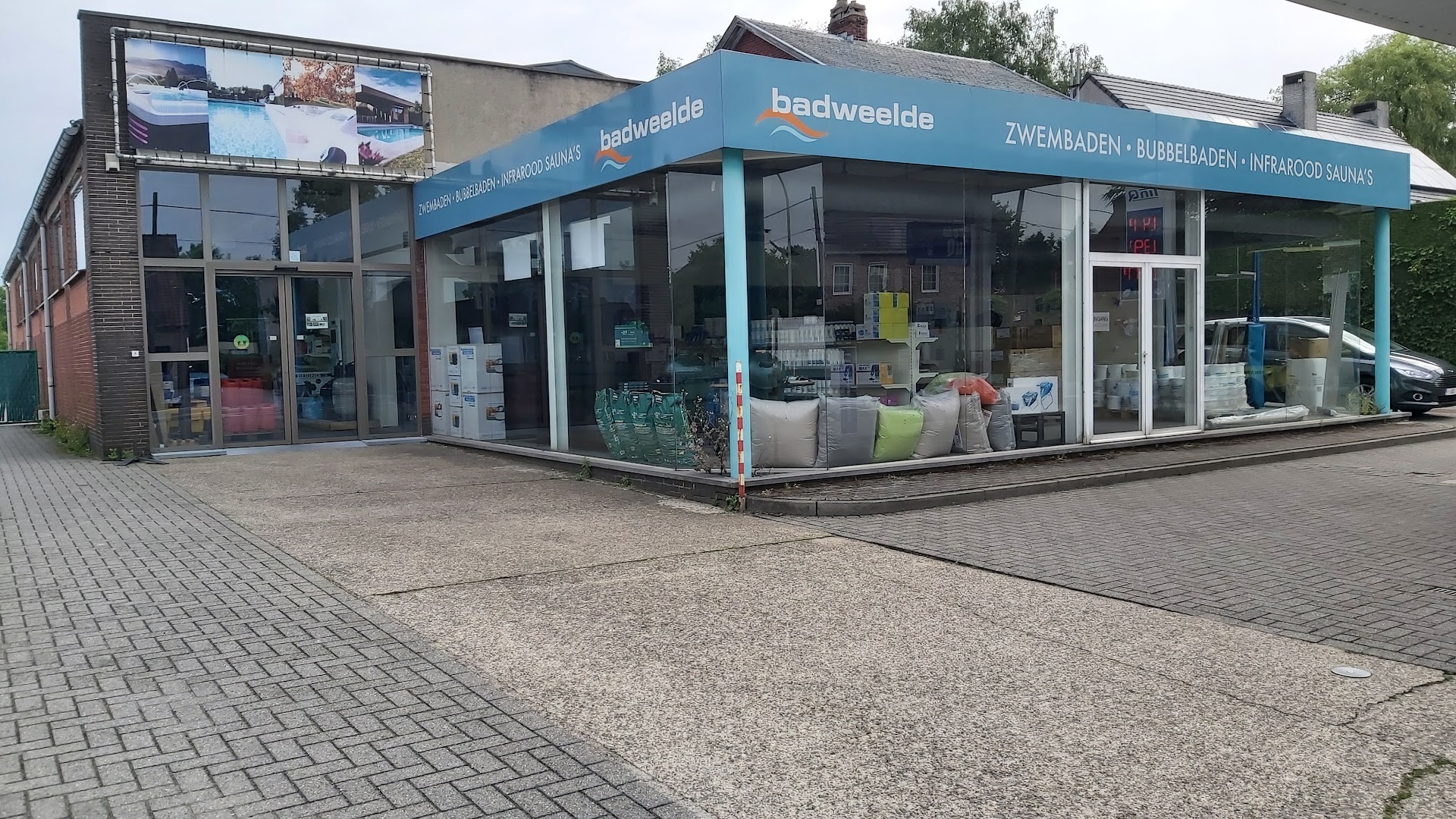Foto van Bad Weelde in Berlaar, Zwembaden (foto 2)