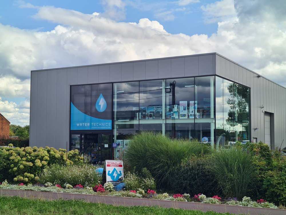 Foto van Water Technics bv in Lier, Zwembadspecialist (foto 1)