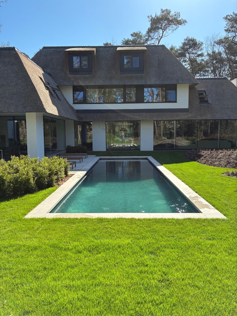 Foto van Smecco Zwembaden in Geel, Zwembadbouwer (foto 3)