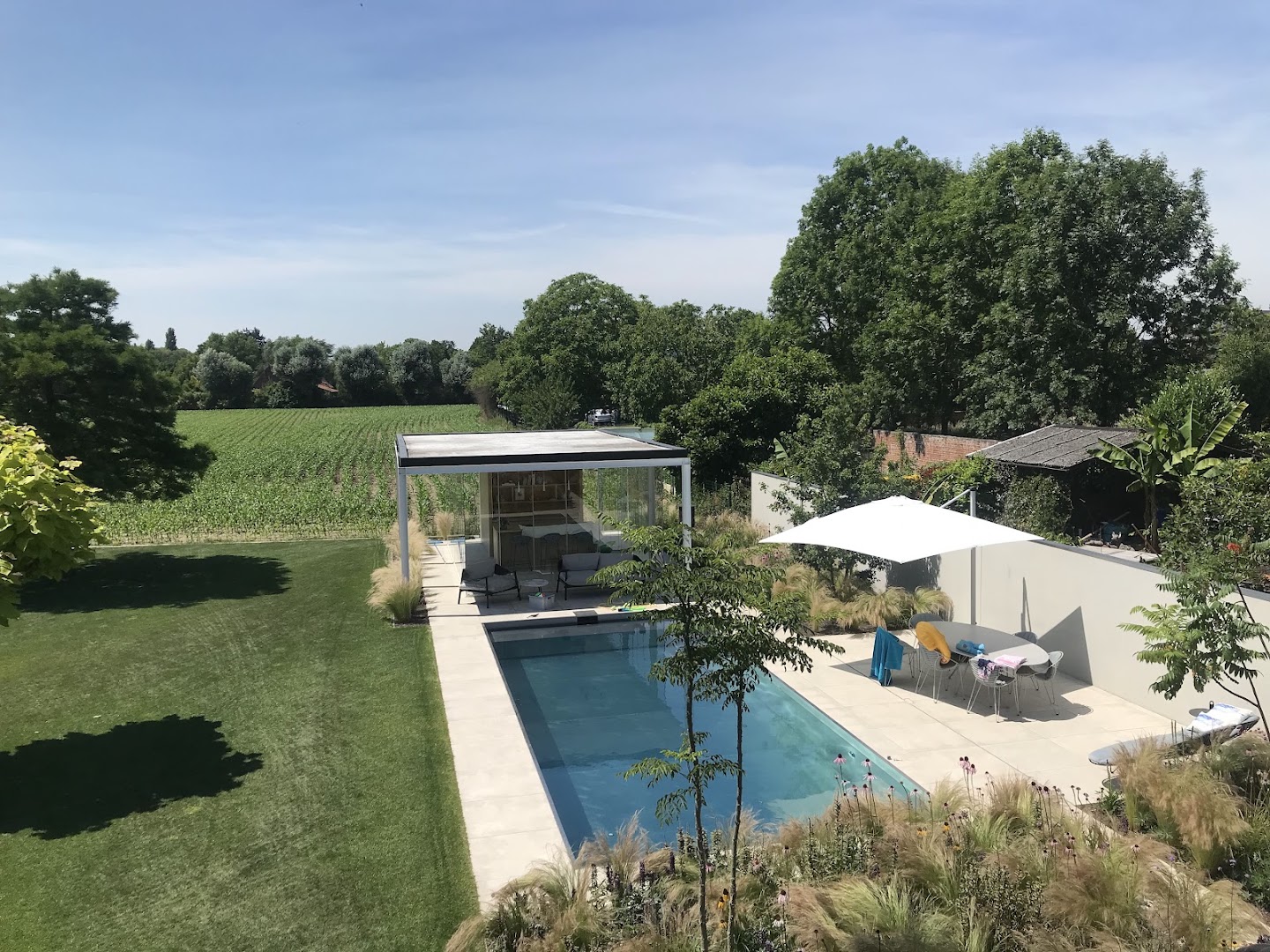 Foto van Demeyere en zoon BV in Ingelmunster, Zwembadbouwer (foto 2)