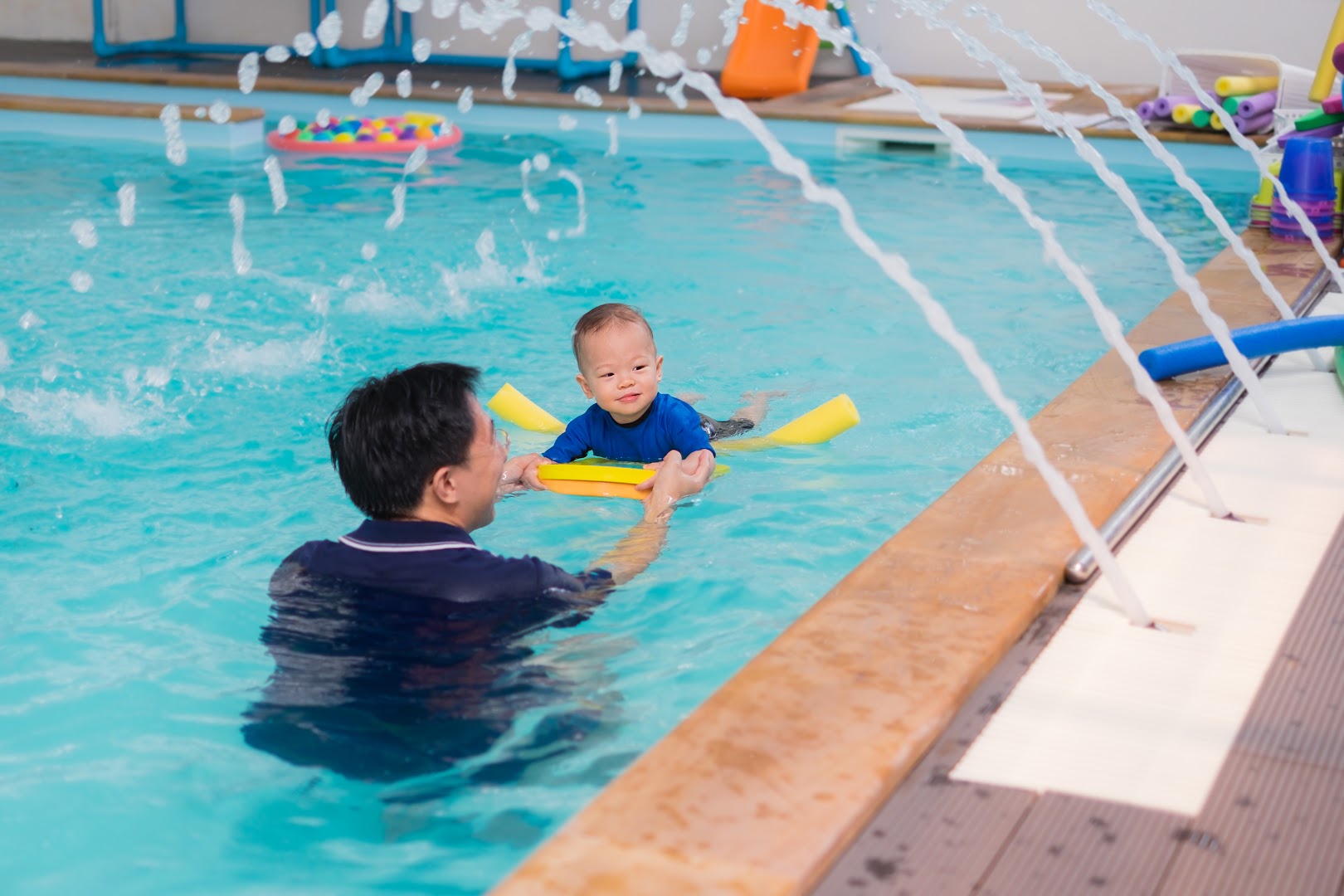 Foto van NoviNato - low chlorine ECD®-swimming for public and residential pools in Dilbeek, Zwembadtechnologie (foto 1)