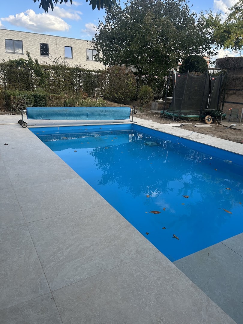 Foto van DB Pools in Puurs-Sint-Amands, Zwembadbouwer (foto 1)