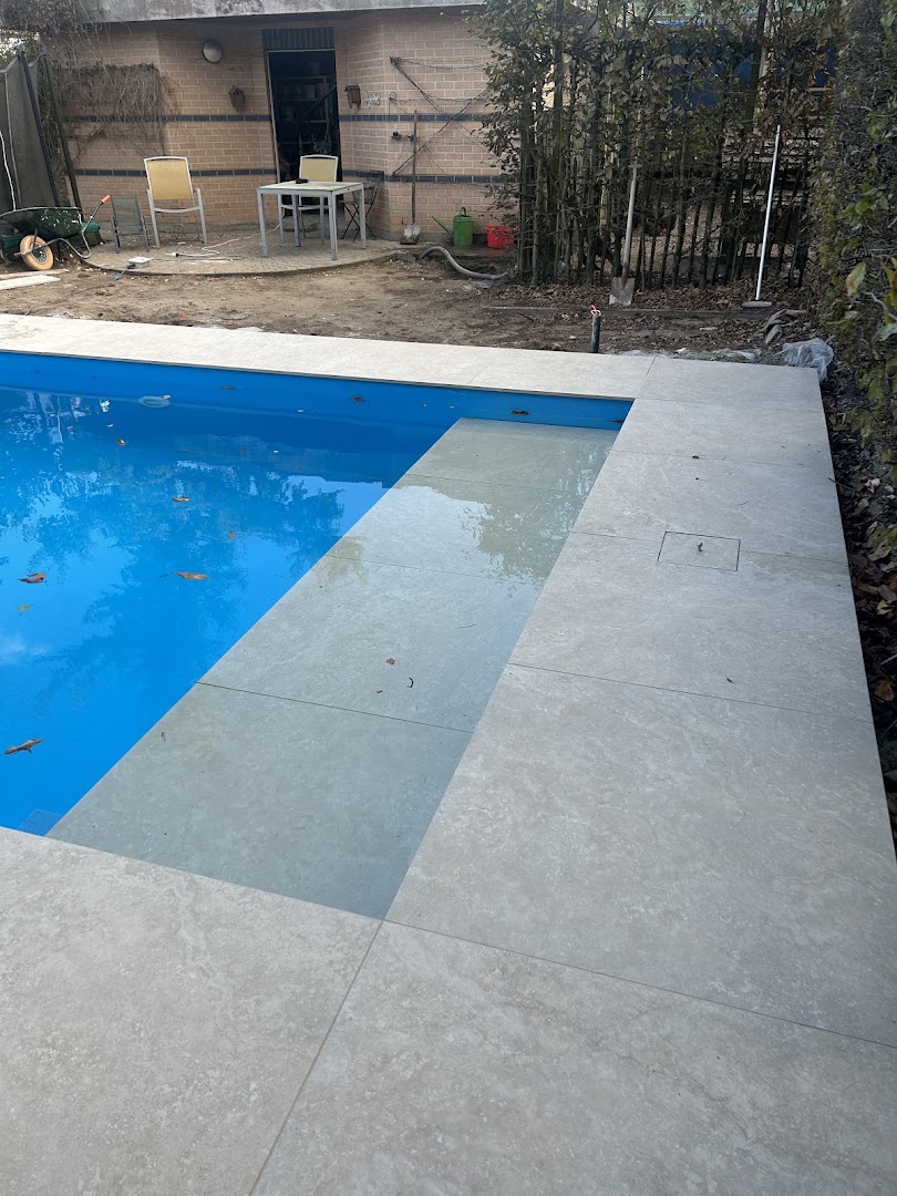 Foto van DB Pools in Puurs-Sint-Amands, Zwembadbouwer (foto 3)