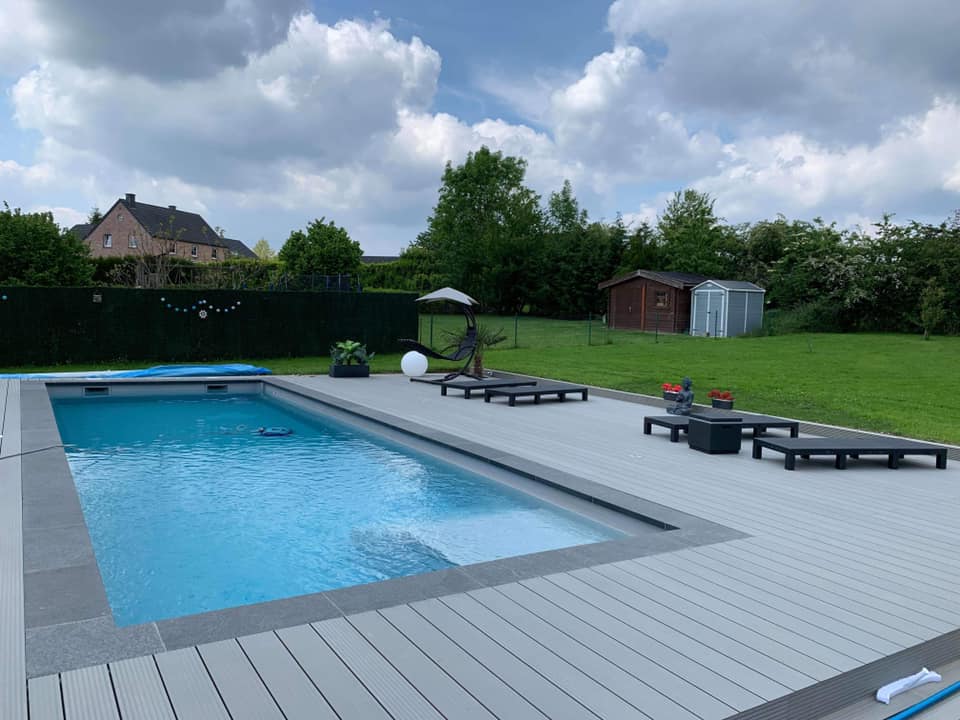 Foto van VDS Pools - Piscine Coque Polyester Vinylester - Pisciniste in Genappe, Aannemer voor zwembad (foto 2)