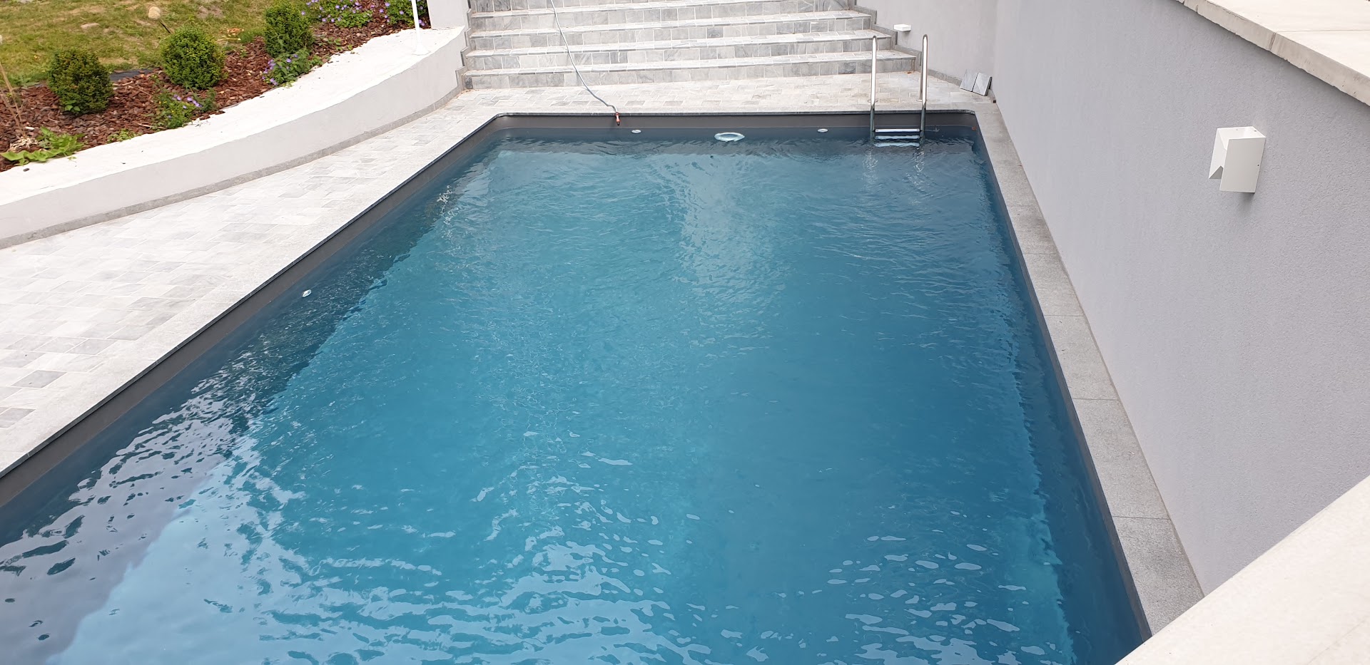 Foto van PISCINES MILLACI in Saint-Ghislain, Aannemer voor zwembad (foto 1)