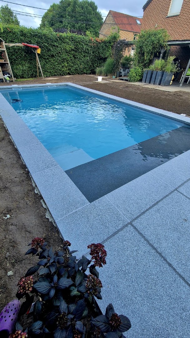 Foto van Dc Piscines in Boignée, Aannemer voor zwembad (foto 2)