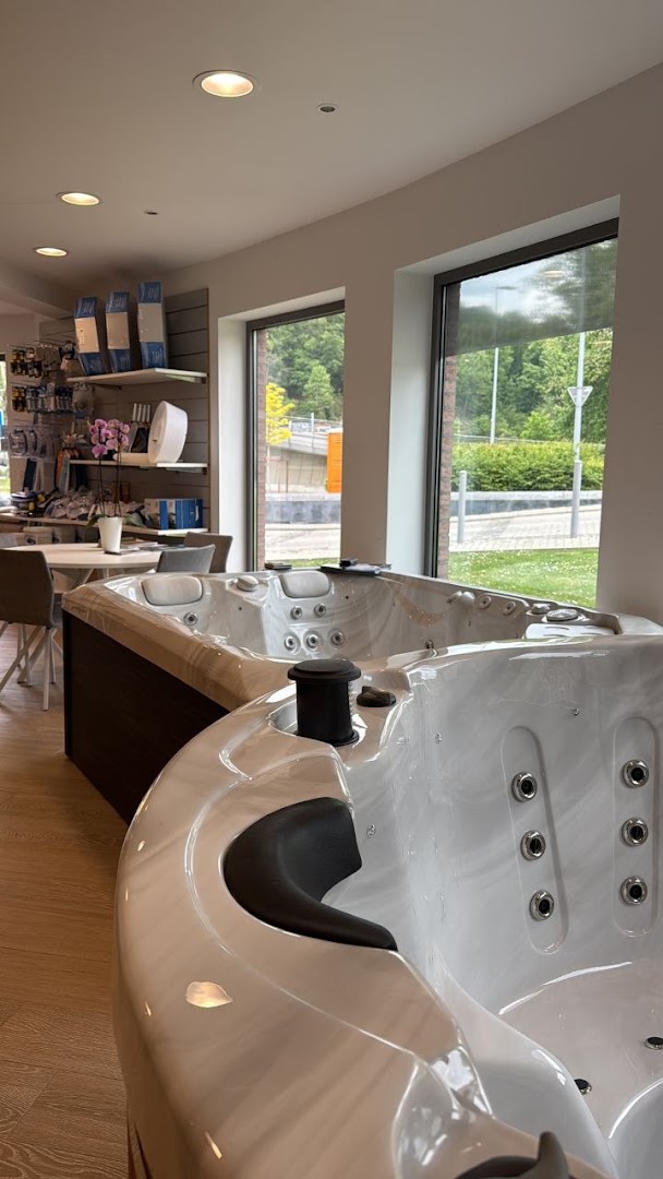 Foto van GENERATION BIEN-ETRE SRL - Magasin Spa - Jacuzzi - Sauna - Liège - Belgique in Esneux, Winkel voor bubbelbaden (foto 2)