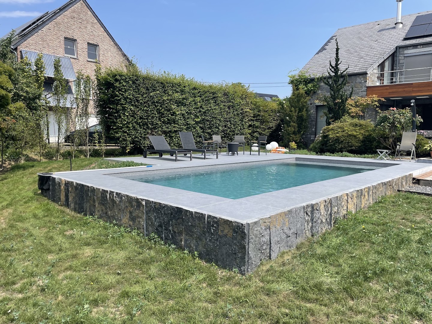 Foto van Alphex - Construction de piscine in Crisnée, Aannemer voor zwembad (foto 1)